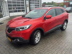 Rood Gebruikt 2016 Renault Kadjar Intens SUV | € 12.795 (Goede deal)