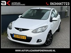 Wit Gebruikt 2009 Mazda 2 Touring Hatchback | € 3.750 (Eerlijke prijs)