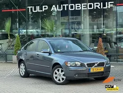 Grijs Gebruikt 2006 Volvo S40 Sedan | € 2.949 (Eerlijke prijs)