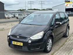 Zwart Gebruikt 2007 Ford S-MAX S MPV | € 1.499 (Goede deal)