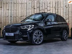 Zwart, metallic lak Gebruikt 2021 BMW X1 M Sport SUV | € 32.500 (Eerlijke prijs)