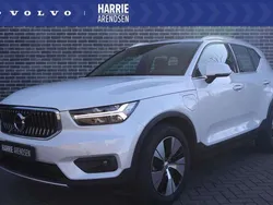 Wit Gebruikt 2021 Volvo XC40 R-Design SUV | € 30.899 (Eerlijke prijs)