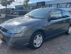Grijs Gebruikt 2003 Ford Focus Hatchback | € 990 (Goede deal)