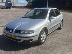 Grijs Gebruikt 2004 Seat Leon Hatchback | € 1.000 (Super prijs)
