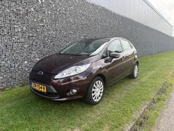 Rood Gebruikt 2009 Ford Fiesta Trend Hatchback | € 2.895 (Eerlijke prijs)