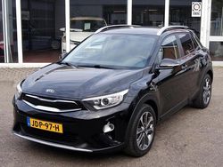 Zwart Gebruikt 2020 Kia Stonic SUV | € 15.450 (Eerlijke prijs)