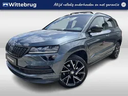 Grijs Gebruikt 2021 Skoda Karoq SportLine SUV | € 32.450 (Eerlijke prijs)