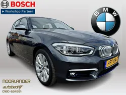 Grijs, metallic lak Gebruikt 2017 BMW 125 Executive Hatchback | € 21.450