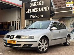 Grijs Gebruikt 2004 Seat Leon Hatchback | € 2.900