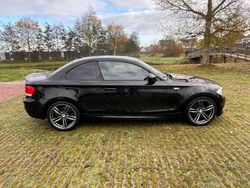 Zwart Gebruikt 2012 BMW 120 Coupé Executive Coupé | € 14.750