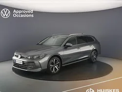 Grijs Gebruikt 2024 VW Passat Business Stationwagen | € 41.900 (Duur)