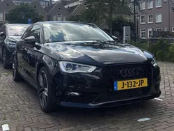 Zwart Gebruikt 2012 Audi A3 Hatchback | € 11.500