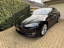 Gebruikt 2014 Tesla Model S Hatchback | € 17.950 (Eerlijke prijs)