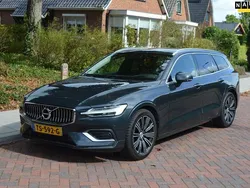 Grijs Gebruikt 2018 Volvo V60 Inscription Stationwagen | € 18.995 (Eerlijke prijs)