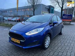 Blauw, metallic lak Gebruikt 2016 Ford Fiesta Style Hatchback | € 8.450 (Eerlijke prijs)