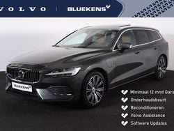 Grijs Gebruikt 2019 Volvo V60 Inscription Stationwagen | € 29.900 (Goede deal)