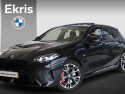 Zwart Gebruikt 2025 BMW 120 Comfort Edition Hatchback | € 40.900