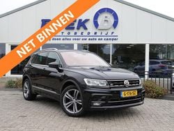 Zwart Gebruikt 2019 VW Tiguan R-line SUV | € 24.790 (Eerlijke prijs)