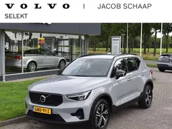 Grijs Gebruikt 2024 Volvo XC40 Plus SUV | € 43.800 (Eerlijke prijs)