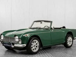 Groen Gebruikt 1966 Triumph TR4 | € 22.900
