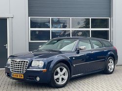 Blauw, metallic lak Gebruikt 2005 Chrysler 300C Touring Stationwagen | € 5.950 (Goede deal)