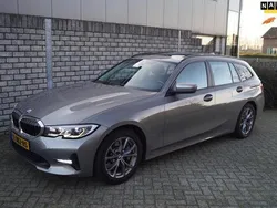 Grijs Gebruikt 2021 BMW 330 Comfort Edition Stationwagen | € 29.850