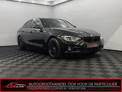 Zwart Gebruikt 2017 BMW 318 Executive Sedan | € 14.950 (Goede deal)