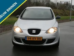 Grijs Gebruikt 2006 Seat Altea Reference MPV | € 1.200 (Super prijs)