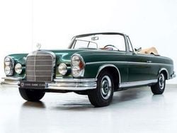 Groen Gebruikt 1967 Mercedes W112 SE Cabriolet | € 295.000