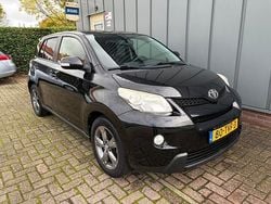 Zwart Gebruikt 2012 Toyota Urban Cruiser SUV | € 8.950 (Iets duurder)