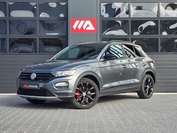 Grijs Gebruikt 2020 VW T-Roc Business SUV | € 28.950 (Eerlijke prijs)