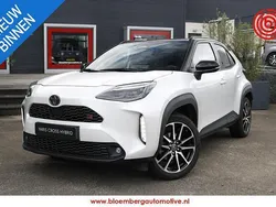 Wit Nieuw 2024 Toyota Yaris Cross Sport SUV | € 34.950 (Goede deal)