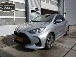 Zilver Nieuw 2025 Toyota Yaris Hybrid Executive Hatchback | € 27.950 (Super prijs)