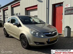 Beige Gebruikt 2007 Opel Corsa Cosmo Hatchback | € 1.950 (Goede deal)