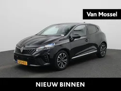 17320.66 Gebruikt 2024 Renault Clio V Techno Hatchback | € 21.440 (Iets duurder)