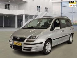 Grijs, metallic lak Gebruikt 2007 Fiat Ulysse Emotion MPV | € 1.950