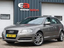 Grijs, metallic lak Gebruikt 2012 Audi A3 Sportback Attraction Hatchback | € 5.949 (Eerlijke prijs)