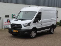 Wit Nieuw 2024 Ford Transit Trend Van | € 28.950