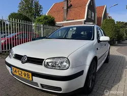 Wit Gebruikt 2001 VW Golf IV Hatchback | € 2.750 (Eerlijke prijs)