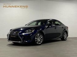 Blauw Gebruikt 2018 Lexus IS300h Business Edition Sedan | € 25.890 (Eerlijke prijs)