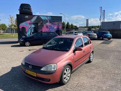 Rood Gebruikt 2001 Opel Corsa Elegance Hatchback | € 1.495 (Eerlijke prijs)