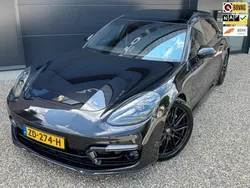 Zwart Gebruikt 2019 Porsche Panamera S E-Hybrid Sport Turismo Sedan | € 99.950