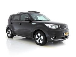 Zwart Gebruikt 2017 Kia Soul Plus SUV | € 11.245 (Iets duurder)