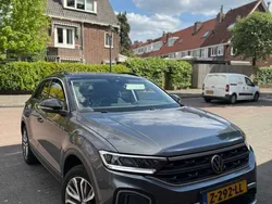 Grijs Gebruikt 2022 VW T-Roc Life SUV | € 25.499 (Super prijs)