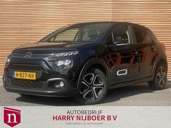 Zwart, metallic lak Gebruikt 2021 Citroën C3 Feel Hatchback | € 10.900 (Goede deal)