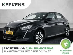 Zwart Gebruikt 2023 Peugeot e-208 Active Hatchback | € 19.725 (Goede deal)