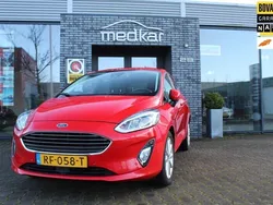 Rood Gebruikt 2017 Ford Fiesta Titanium Hatchback | € 10.500 (Iets duurder)
