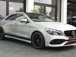 Grijs Gebruikt 2017 Mercedes CLA250 AMG line Sedan | € 26.540 (Iets duurder)