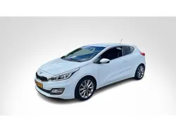 Wit Gebruikt 2015 Kia ProCeed Hatchback | € 10.250 (Iets duurder)