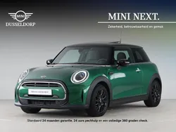 Groen Gebruikt 2021 Mini Cooper Business Hatchback | € 24.950